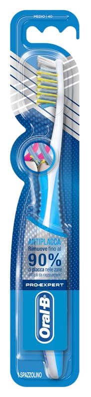 ORALB CROSS ACTION ANTI PLACCA PRO EXPERT SPAZZOLINO MANUALE