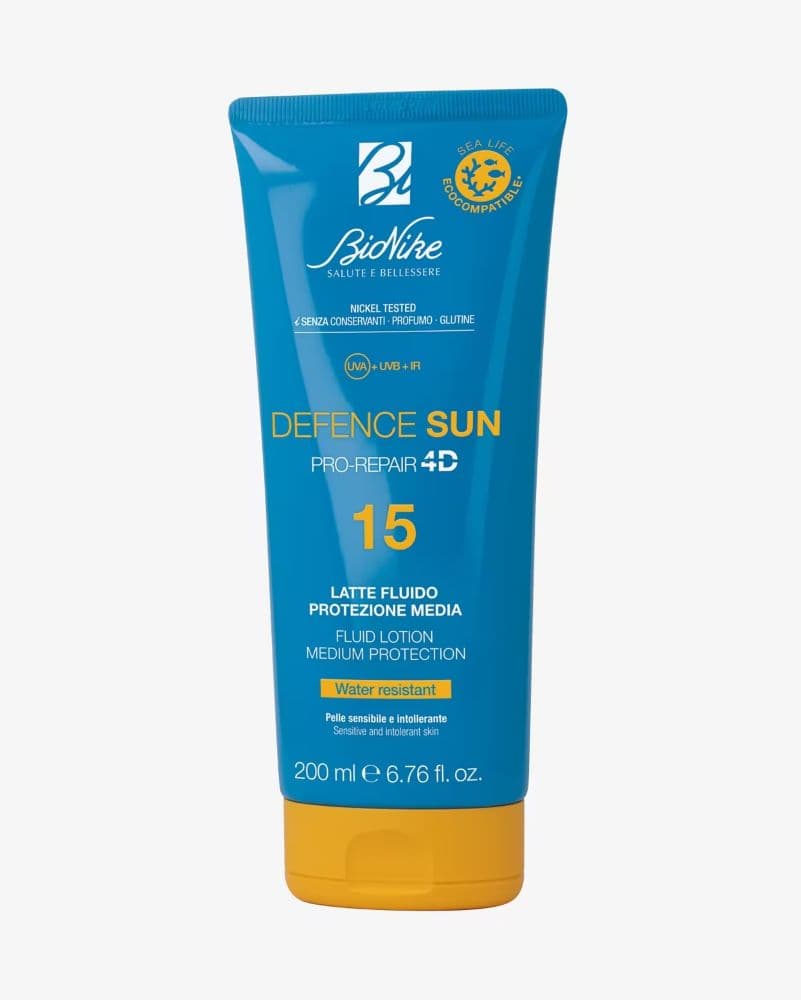 Bionike Defence Sun Latte Fluido Solare SPF15 - Protezione solare media per il corpo - 200 ml