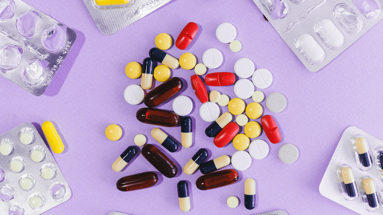 Resi e rimborsi negli acquisti in farmacia online: la guida