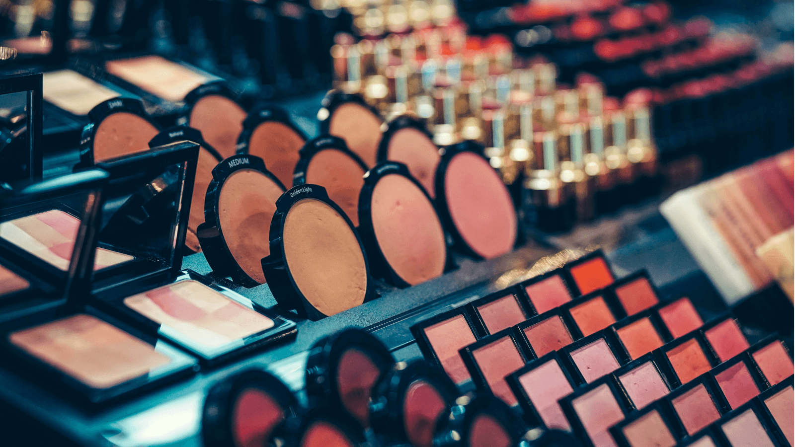 PAO e scadenza: quanto durano davvero i cosmetici?