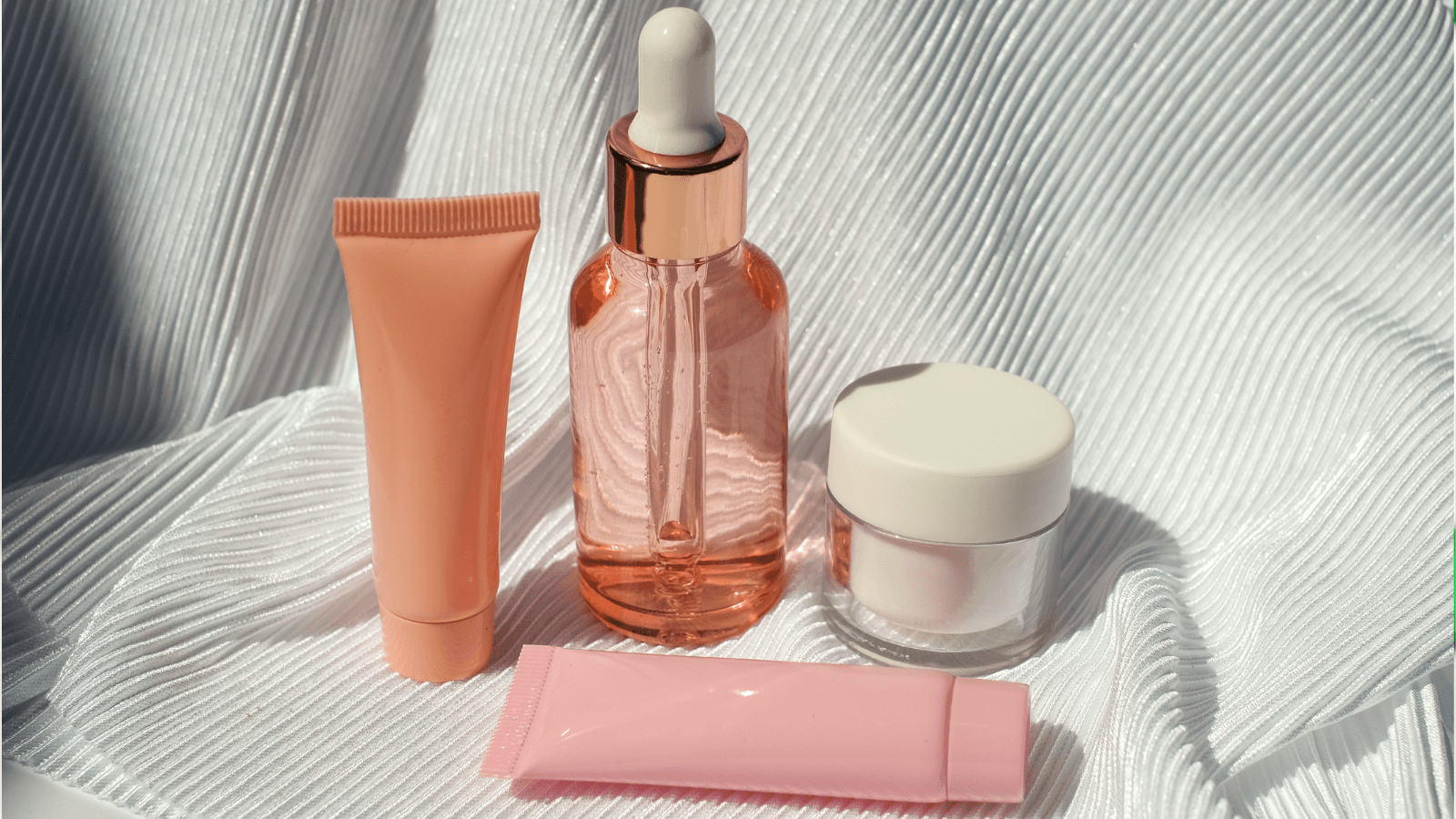 Come leggere l'INCI di un cosmetico: la guida semplice per capire l'etichetta